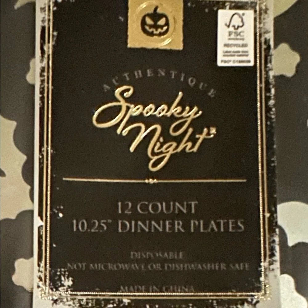 39pc Authentique Spooky Night Disposable Halloween Plates Set-Plastic-Blk/Silver